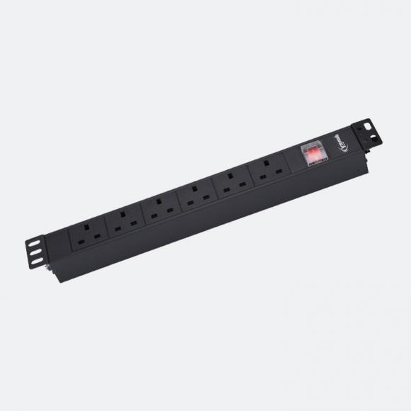 英标6位10A+总开关PDU